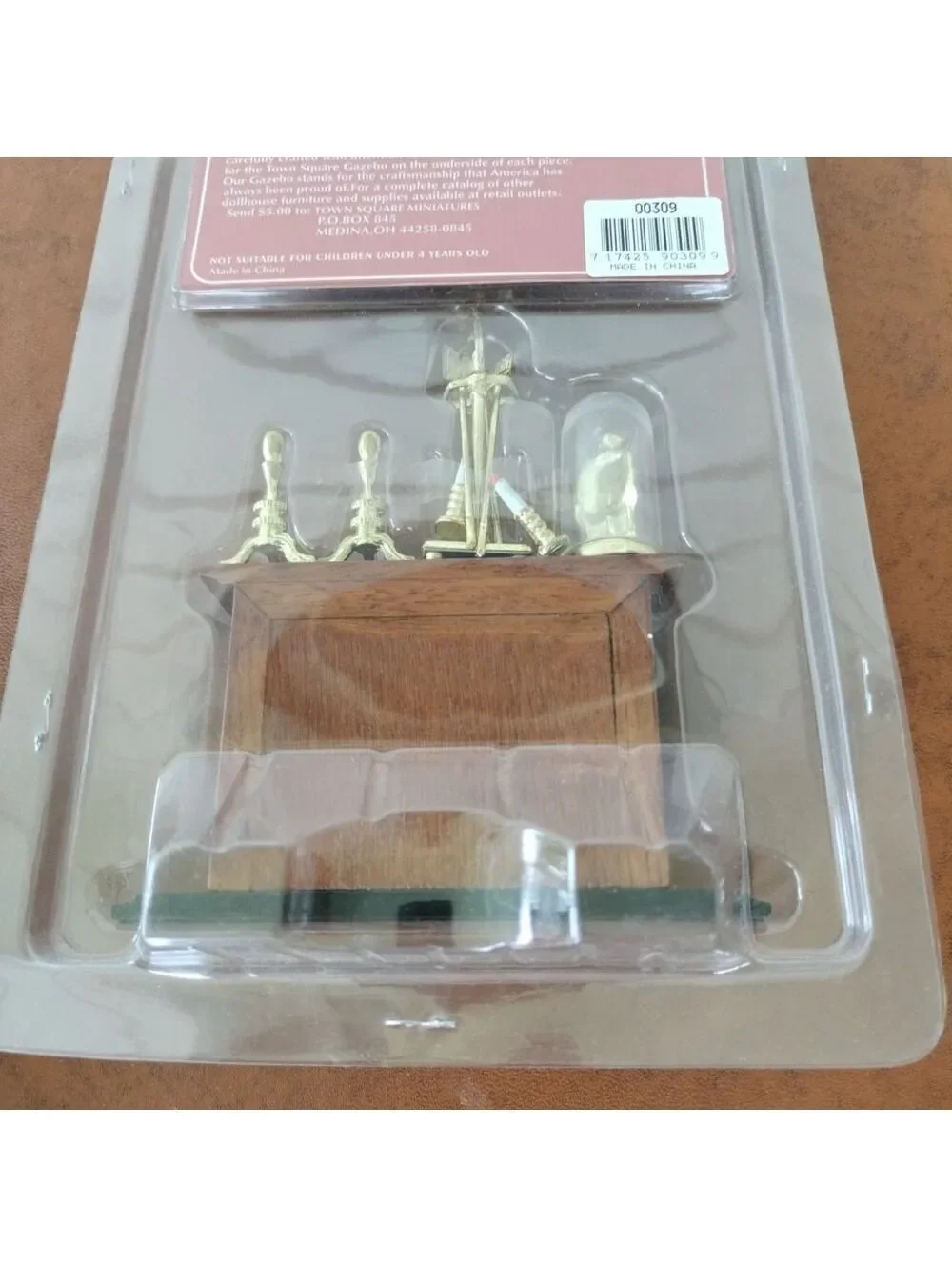 Dollhouse Fireplace Tools Mantle Clock TOWN SQUARE MINIATURES Cherry Wood NOS